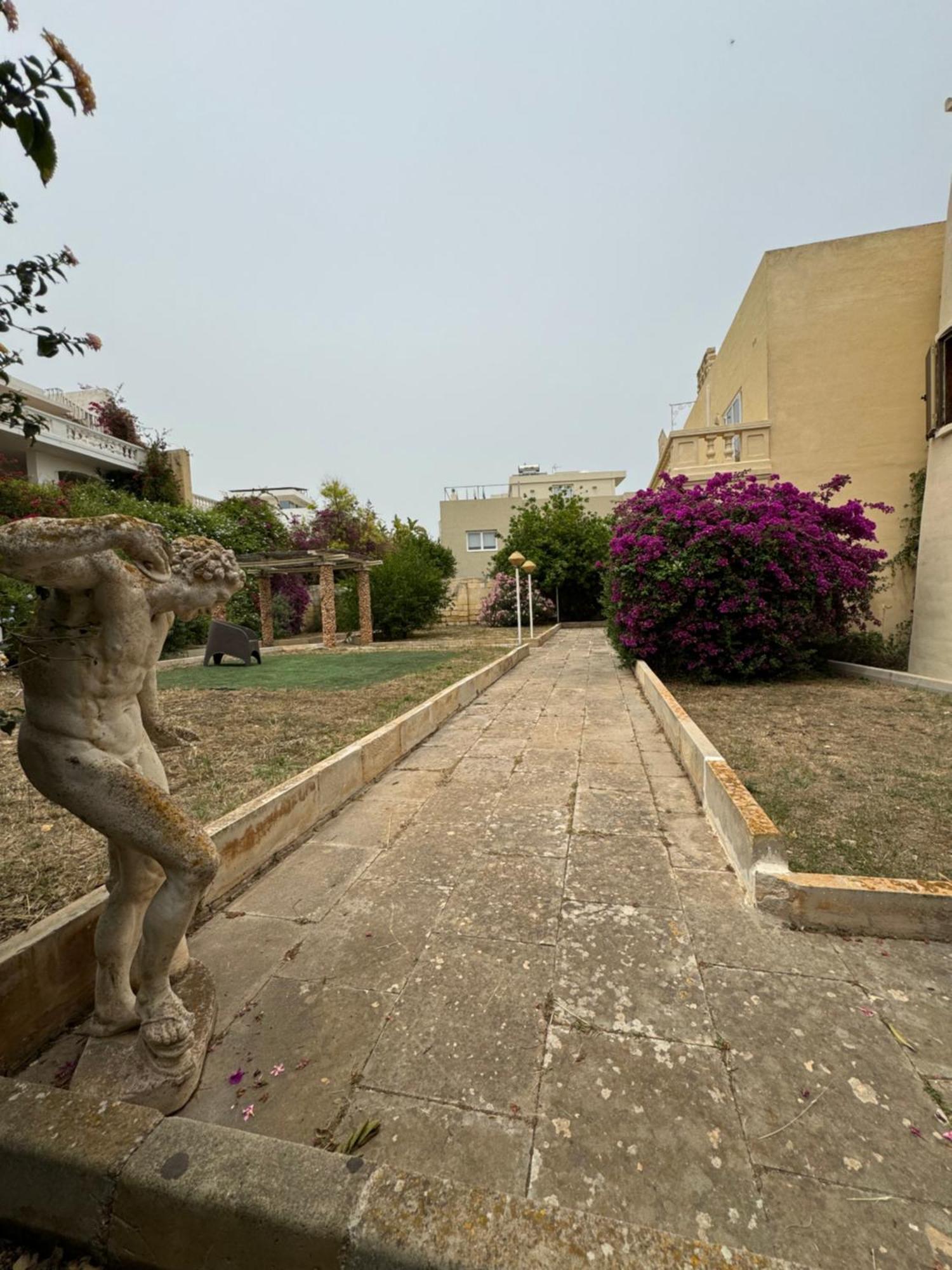 Villa Xiwan Is-Swieqi Bagian luar foto